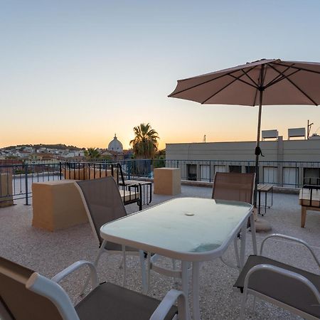 Central Mytilene City-View Apartment For 7 Ngoại thất bức ảnh