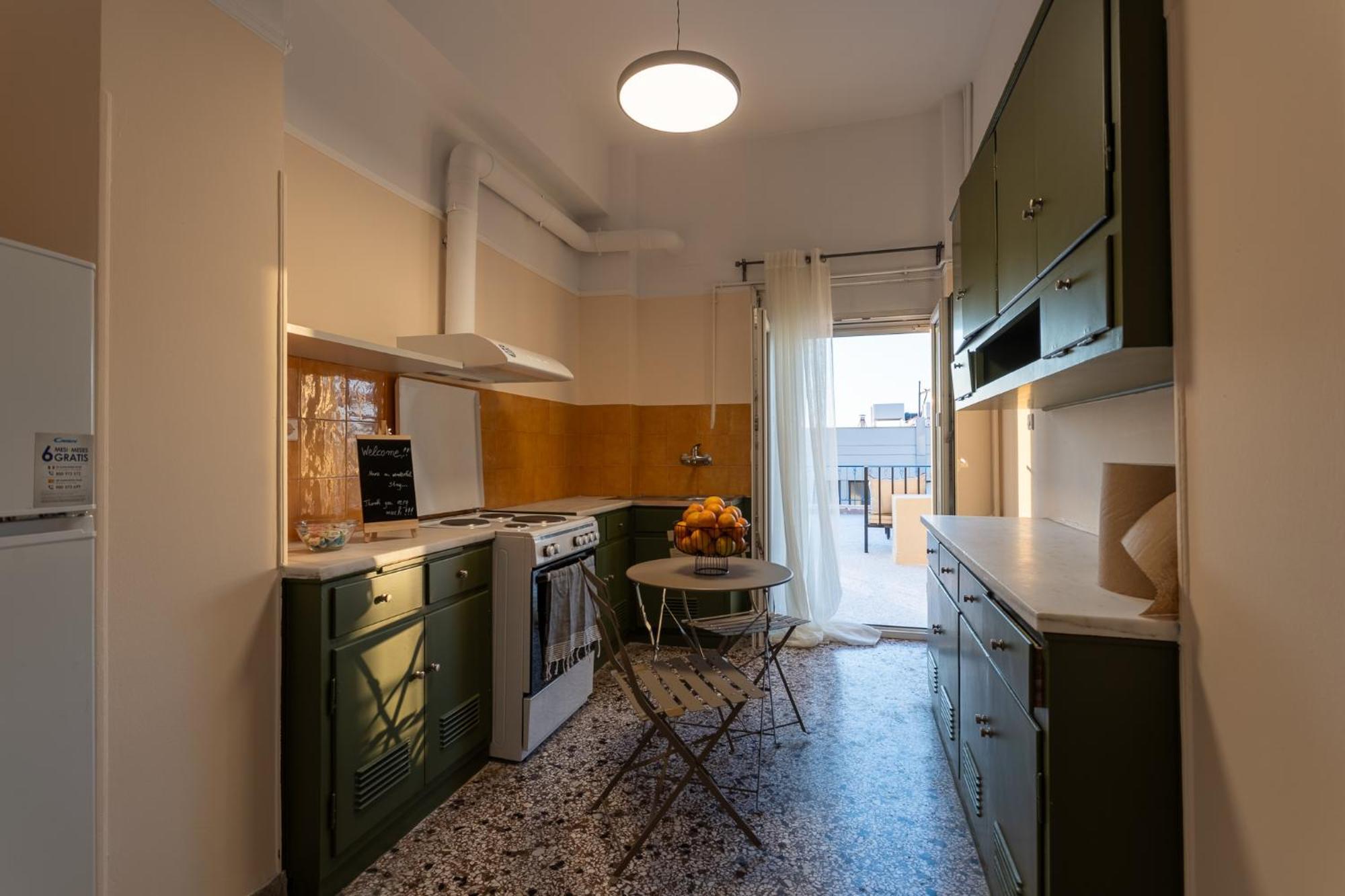 Central Mytilene City-View Apartment For 7 Ngoại thất bức ảnh