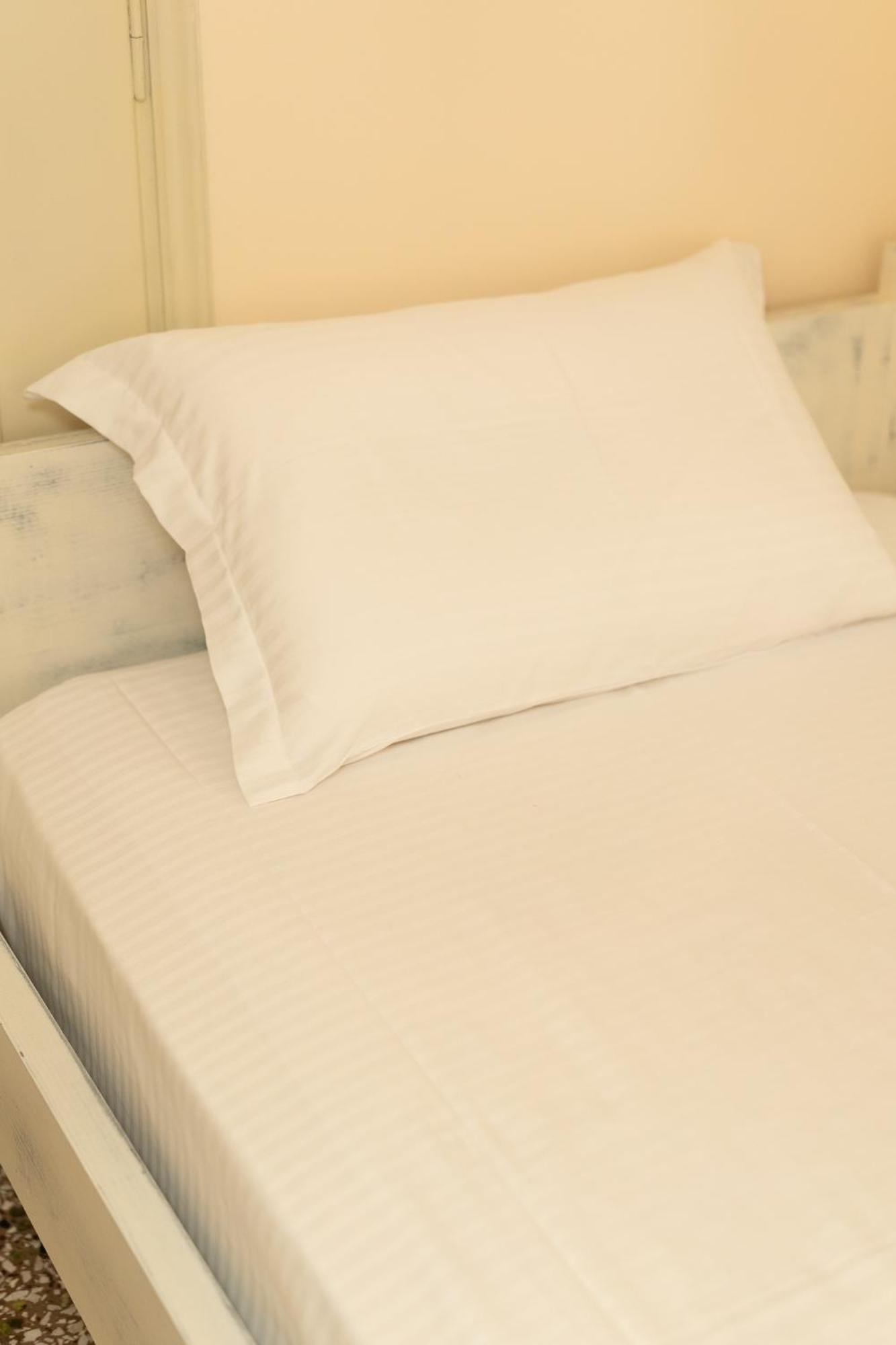 Central Mytilene City-View Apartment For 7 Ngoại thất bức ảnh